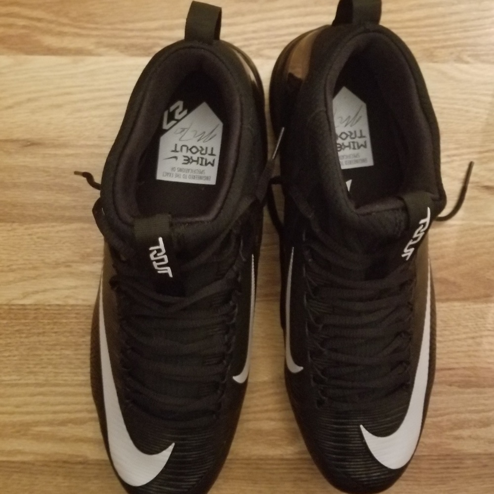New WOTags Nike Men's Force Zoom Trout 3 Cleats